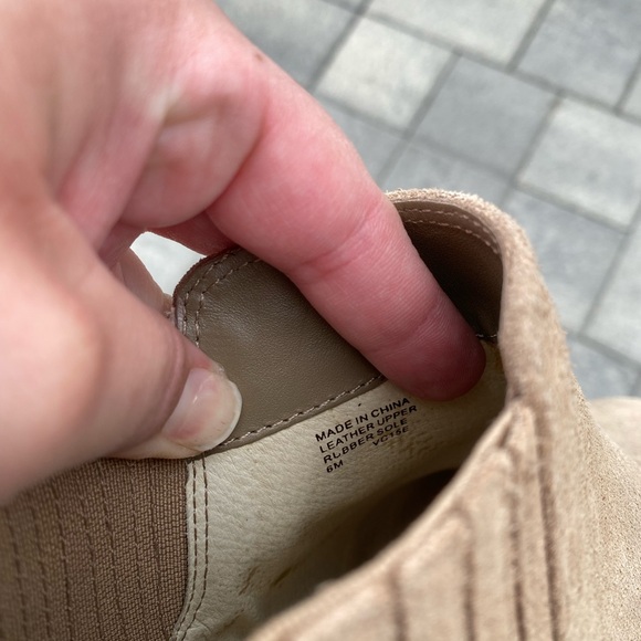 Michael Kors Shaw Suede Bootie - size 6 - Picture 6 of 9